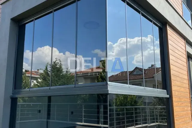 Apartman Aynalı Cam Filmi Uygulamasısı - içeriyi göstermeyen cam filmi İstanbul uygulama örneği