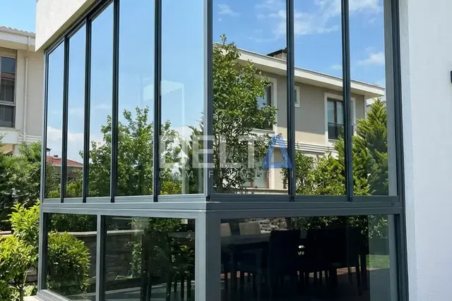 Villa Aynalı Cam Filmi Uygulamasısı - içeriyi göstermeyen cam filmi İstanbul uygulama örneği