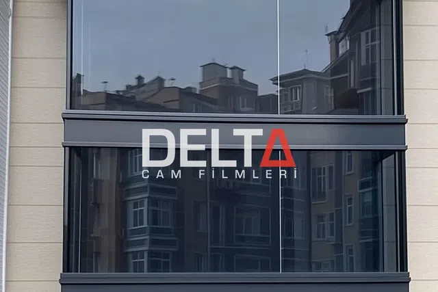 Balkon Cam Filmi Uygulamasısı - içeriyi göstermeyen cam filmi İstanbul uygulama örneği