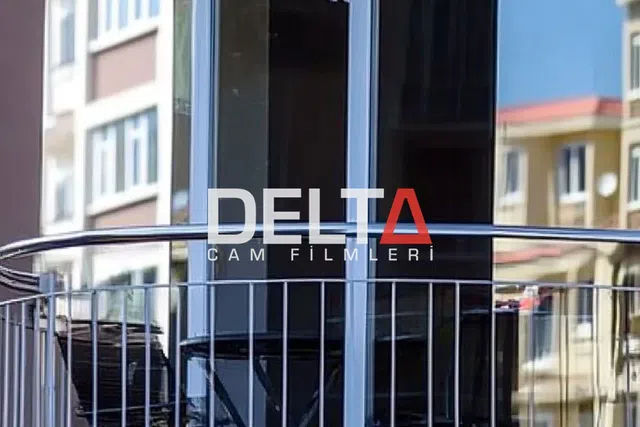 Balkon Cam Filmi Uygulamasısı - içeriyi göstermeyen cam filmi İstanbul uygulama örneği