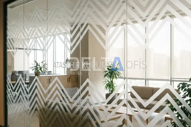 Ofis Zigzag Desenli Kumlama Folyo Uygulaması - içeriyi göstermeyen cam filmi İstanbul uygulama örneği